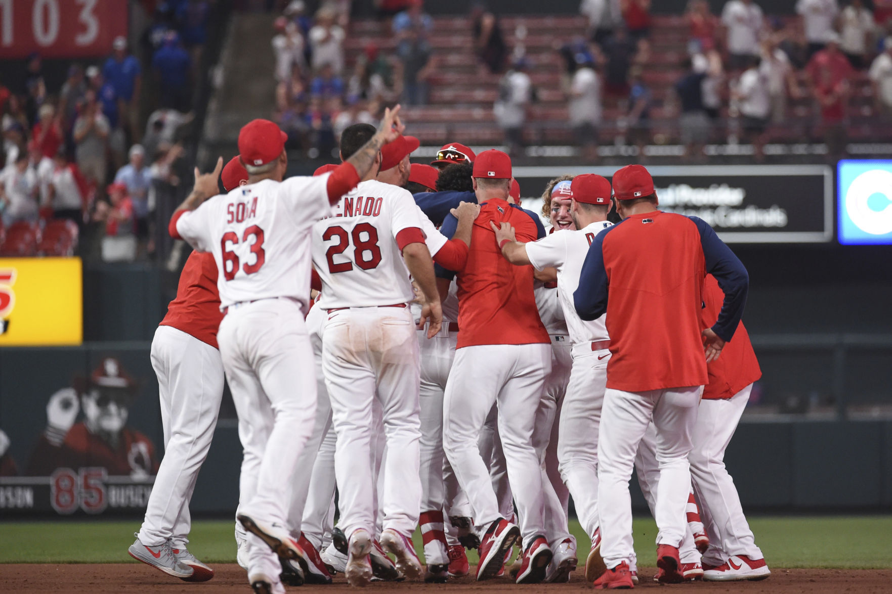 Cubs Cardinals Baseball